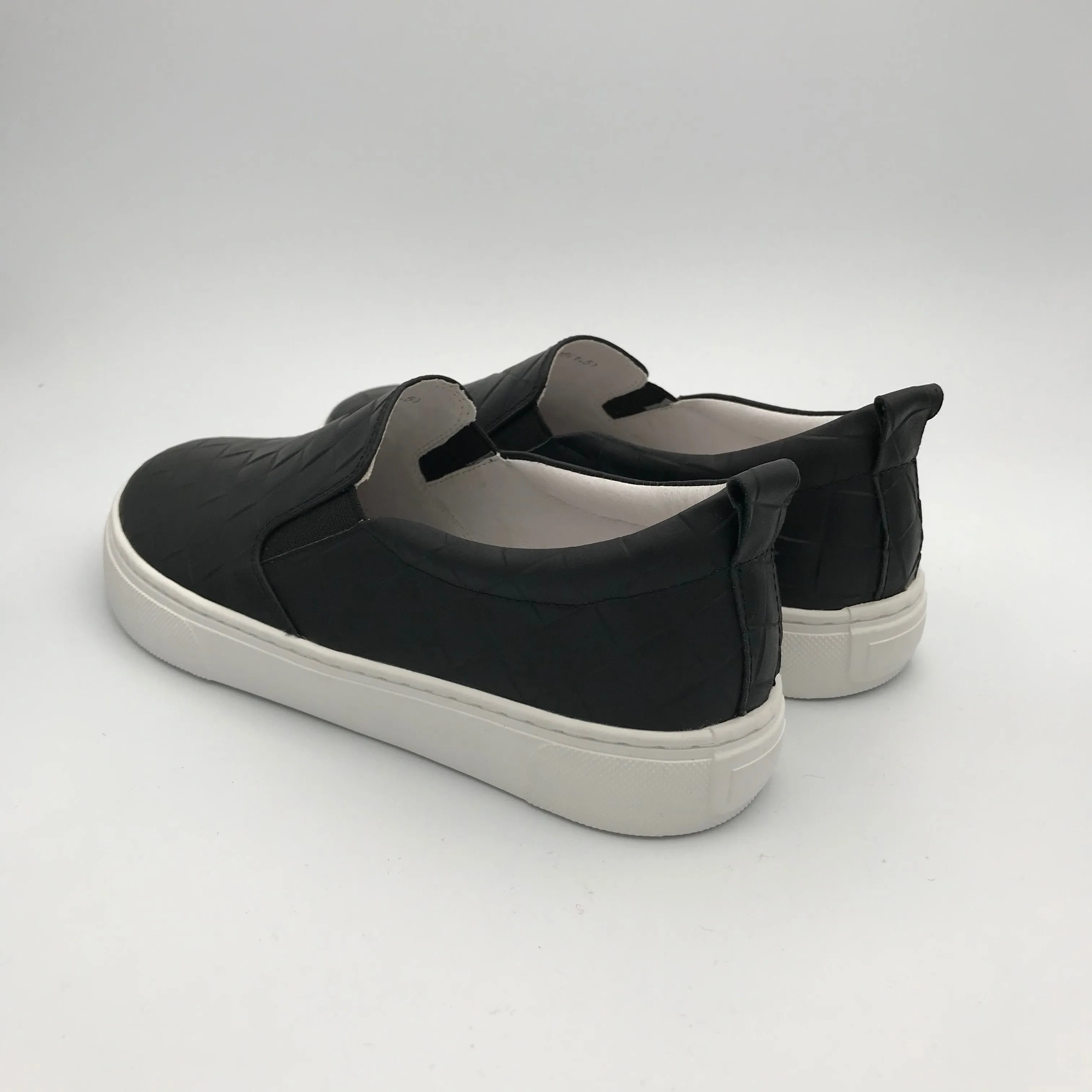 BB.GG Rhombus pattern flat shoes