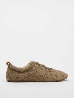 Sheepskin derby shoes