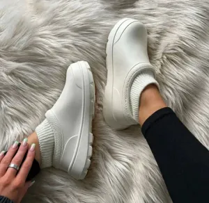 Waterproof Non-slip Shoes with Socks